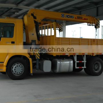 ZZ2167M4327A howo 4*4,6*6 all-wheel drive cargo truck mounted crane