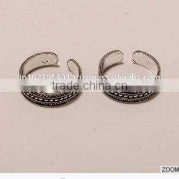 T0002-STERLING SILVER PLAIN TOE RINGS 2.75