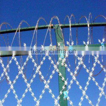 alibaba china Anping xiongmai galvanized razor barbed wire fence