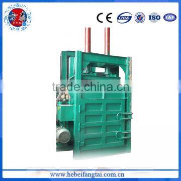 High Quality Hydraulic Transmission Waste Paper Plastic Baler Machine photo-3