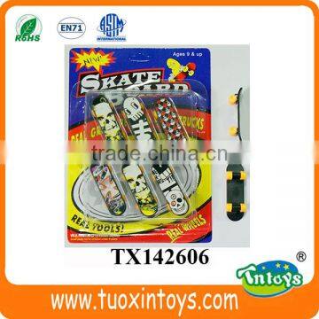 Mini Plastic Finger Skate Board Sport Game Toys for Children photo-5