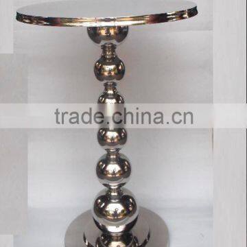 cast aluminium Table with vertical sphere base in nickel polish finish