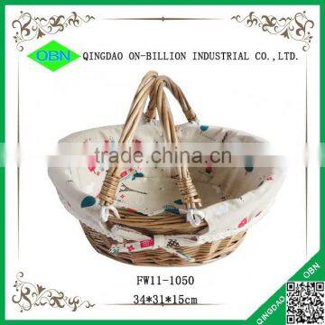 Hand woven decorative wicker flower basket for wedding