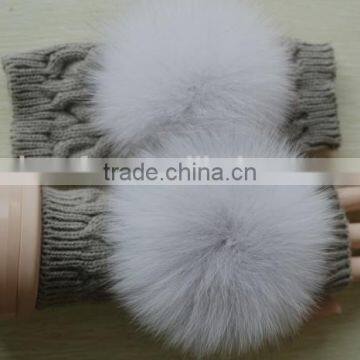 wholesale cheaper children's glove/ customize muff mittens/ real fur pompon gloves