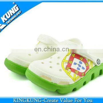 Cheap and Stylish Man Garden Shoe With Eva Material