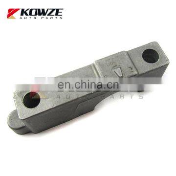 Engine Camshaft Cover For Mitsubishi Triton L200 KA4T KB4T 4D56 16V 2.5D 1005B454