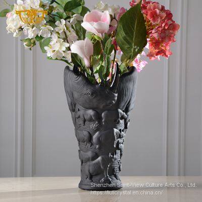 2021 New Folkcrafts Black Artwork Vase Rhinoceros Design Manufacturers Wholesale