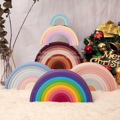 Wholesale Baby Silicone Stacking Toy Safe Silicone Rainbow Teether straw