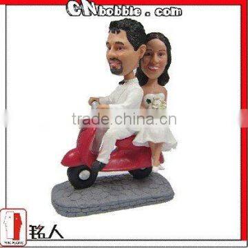 wedding couple bobblehead