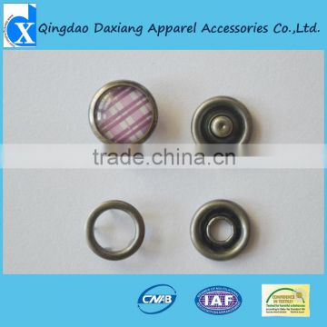 four parts fashionable prong snap buttons