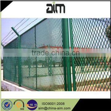 pvc coated expanded metal fence high way wire mesh(ISO9001)