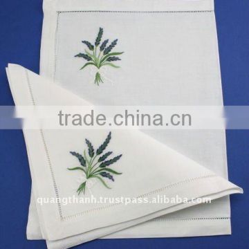 hand embroidery napkin