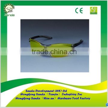 anti fog and uv protection yellow lens and black frame safety goggles