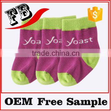 Customized newborn rubber sole baby socks shoes