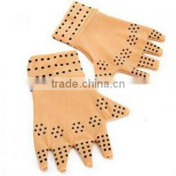 MAGNETIC ANTI-ARTHRITIS THERAPY GLOVES