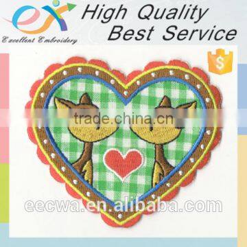 Trade Assurance iron-on embroidered heart applique