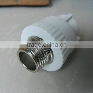 Hot plastic male reducer coupling for PEX plastic pipe