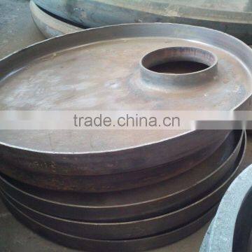 Punching groove dish head with handhole and manhole