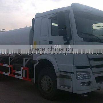 Sinotruk New HOWO Chinese Oil Tank Truck 20L Sinotruk photo-3