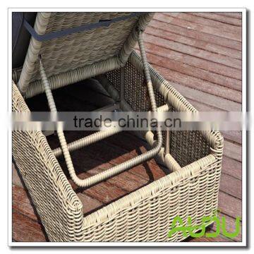 Philadelphia Patio Outdoor Wicker Lounger photo-2