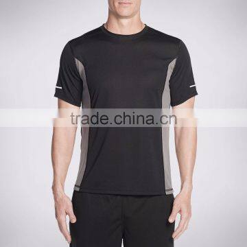 100 Percent Soft Polyester Mesh Fabric Train Tee Active Stretch Fabric Reflective Logos Gym Shirt Cool And Dry Run Tops Custom