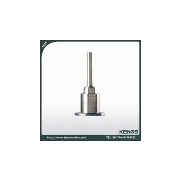 Precision core pin and core sleeve for injection mould