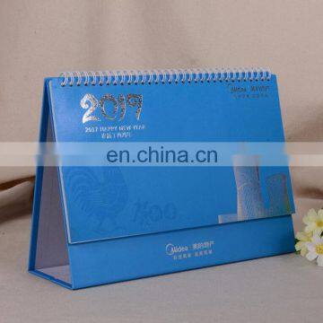 High quality table desktop /calendar paper table calendar with gold stamping for advertising/ gift