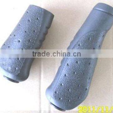 Electric bicycle grip