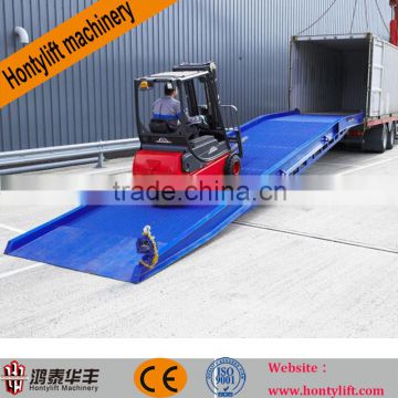 15 ton China supplier CE mobile hydraulic warehouse loading yard ramp