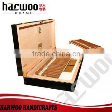 Top Selling Glossy Lacquer FInish Solid Wood Cigar Box