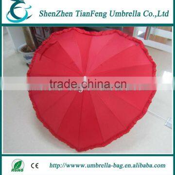 promotion heart shaped umbrella with red pongee fabric and strong frame