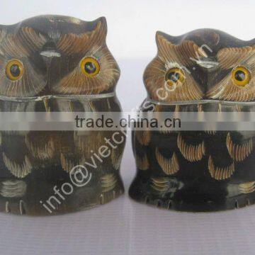 Horn animals: Owl