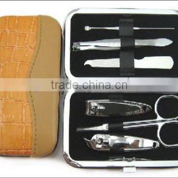 Hot Sale stainless steel manicure set&nail clipper set,professional manicure pedicure set