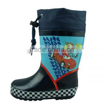 New look cartoon car collar gumboots