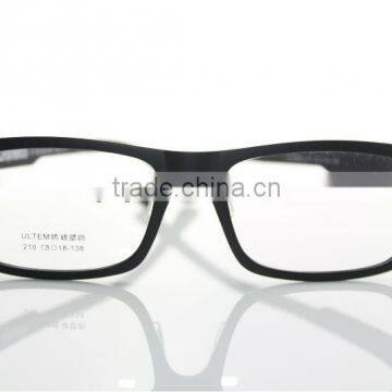 2013 news frames TR-90 210