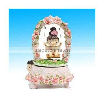 Luxury resin music box with two baby