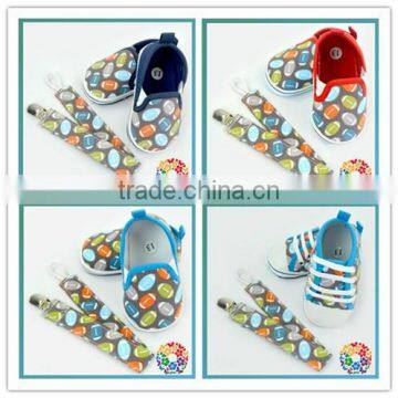 Wholesale Toddler Baby Boy Girl Soft Sole Shoes Sneaker alpargatas Size 0-12 With Matched Pacifier Clip Month