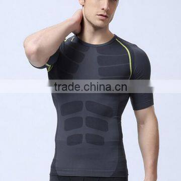 Mens Seamless Sport Compression T-shirt photo-6