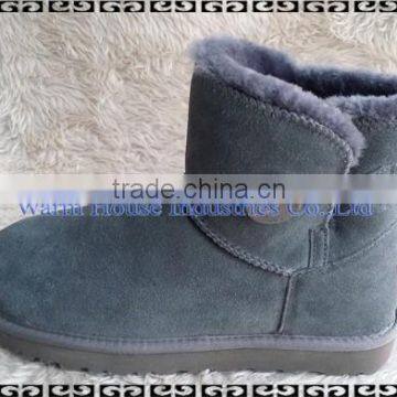 Classic european style snow boots for women