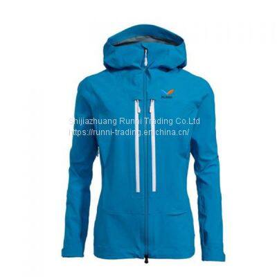 Женская горнолыжная куртка     фабрика индивидуально изготавливаемых горнолыжных курток       фабрика функциональной верхней одежды