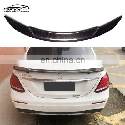 W213 E Class RT Style Carbon Fiber Rear Spoiler Trunk spoiler tail For Mercedes  Benz E Class W213 E200 E260 E300