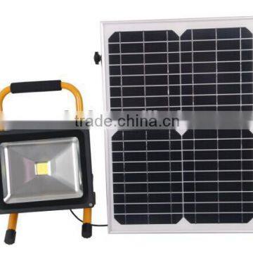 high lumen portable solar rechargeable 30W led flood light 2 years warranty
