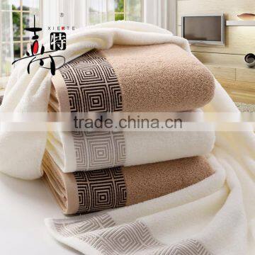 Wholesale cotton embroidered hotel beach/bath towel accepted customized LOGO