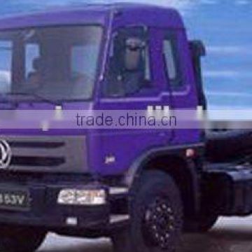 Dongfeng 4*2 30T Tractor Truck africa