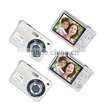 Cheapest 5 mega pixels easy to use digital camera christmas hot sale ODM/OEM external lithium battery USB 2.0 support SD card