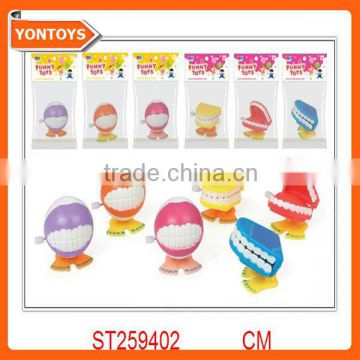 Promotion toy wind up tooth