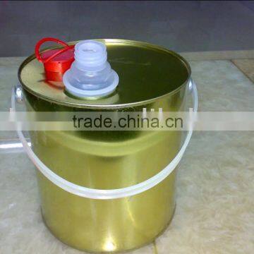 Round chemical can with plastic handle