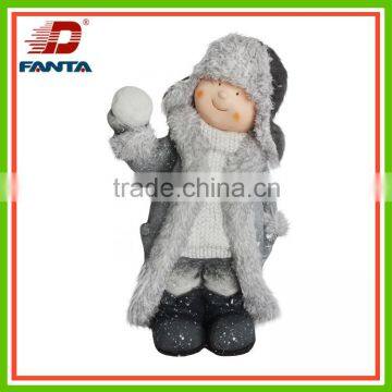 Hot selling standing magnesium winter child holding snowball