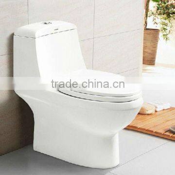 Siphonic jet flush One-piece toilet