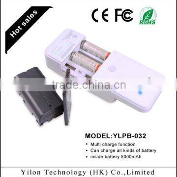 AA/AAA NIMH&NICD portable power bank battery charger with 5000 mah battery inside
